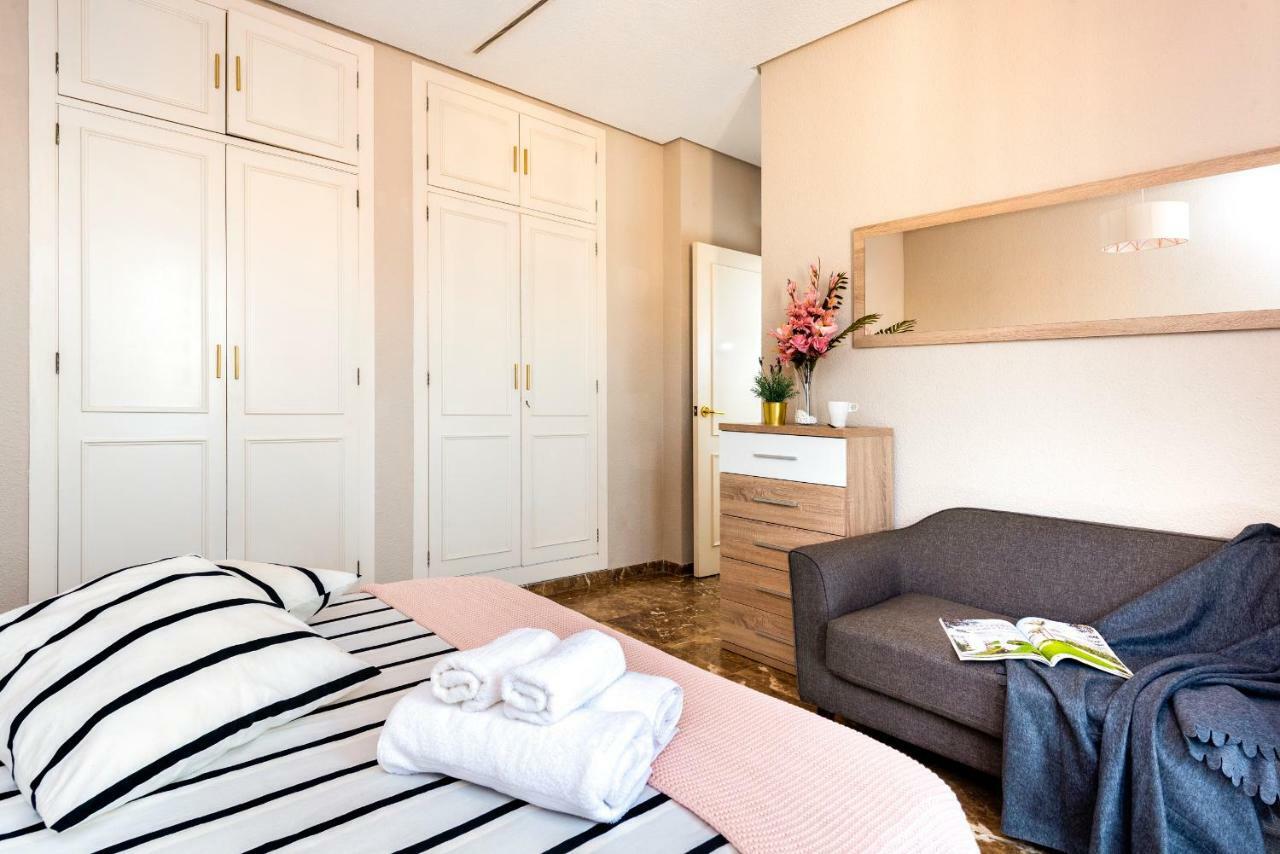 Hsh Suites Republica Sewilla Zewnętrze zdjęcie